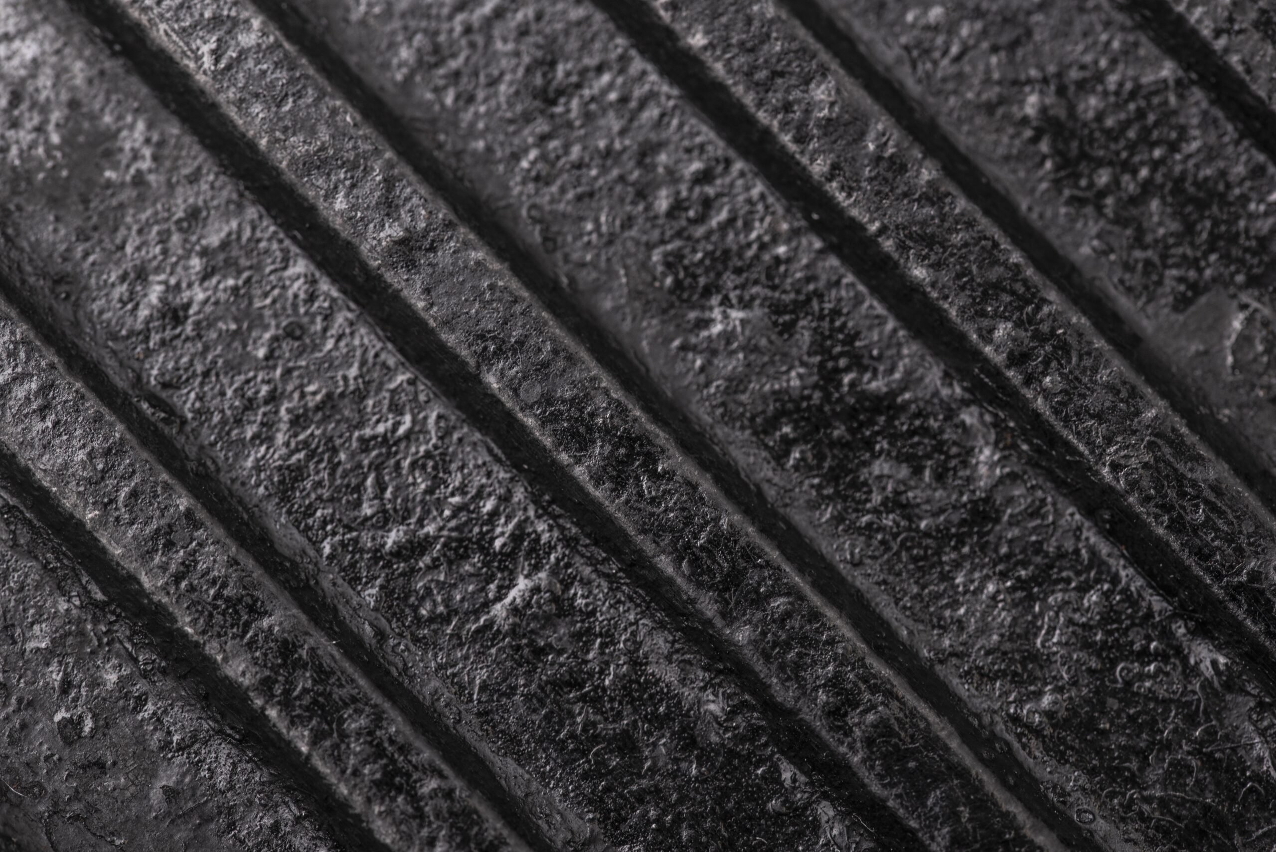 Understanding Tire Wear Bars: Your Guide to Safe Tires